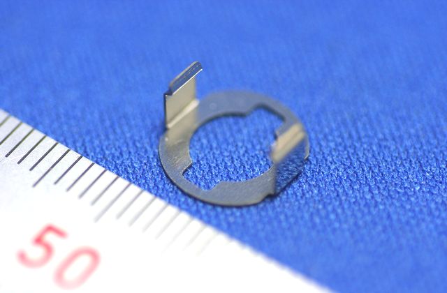 ステンレス 精密板バネ t0.2｜有限会社こだま製作所